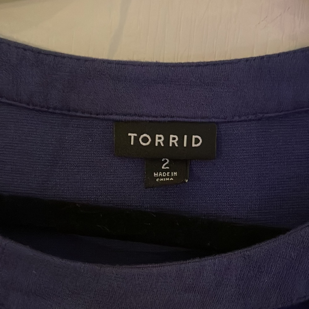 Torrid top - Picture 2 of 2